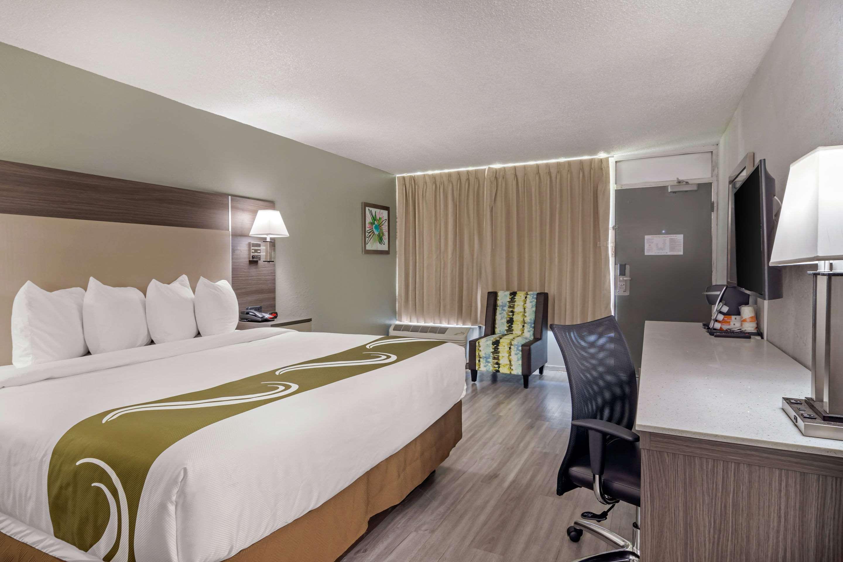 Quality & Hotel 2*